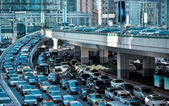 北京车牌出租期间如何处理交通事故